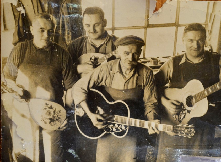 René Gérôme and his sons in 1948.jpg