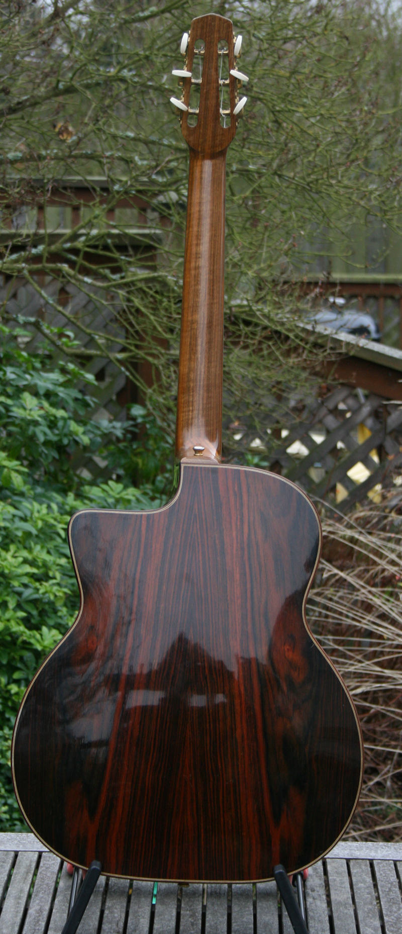 dupot-vrb-52-back
