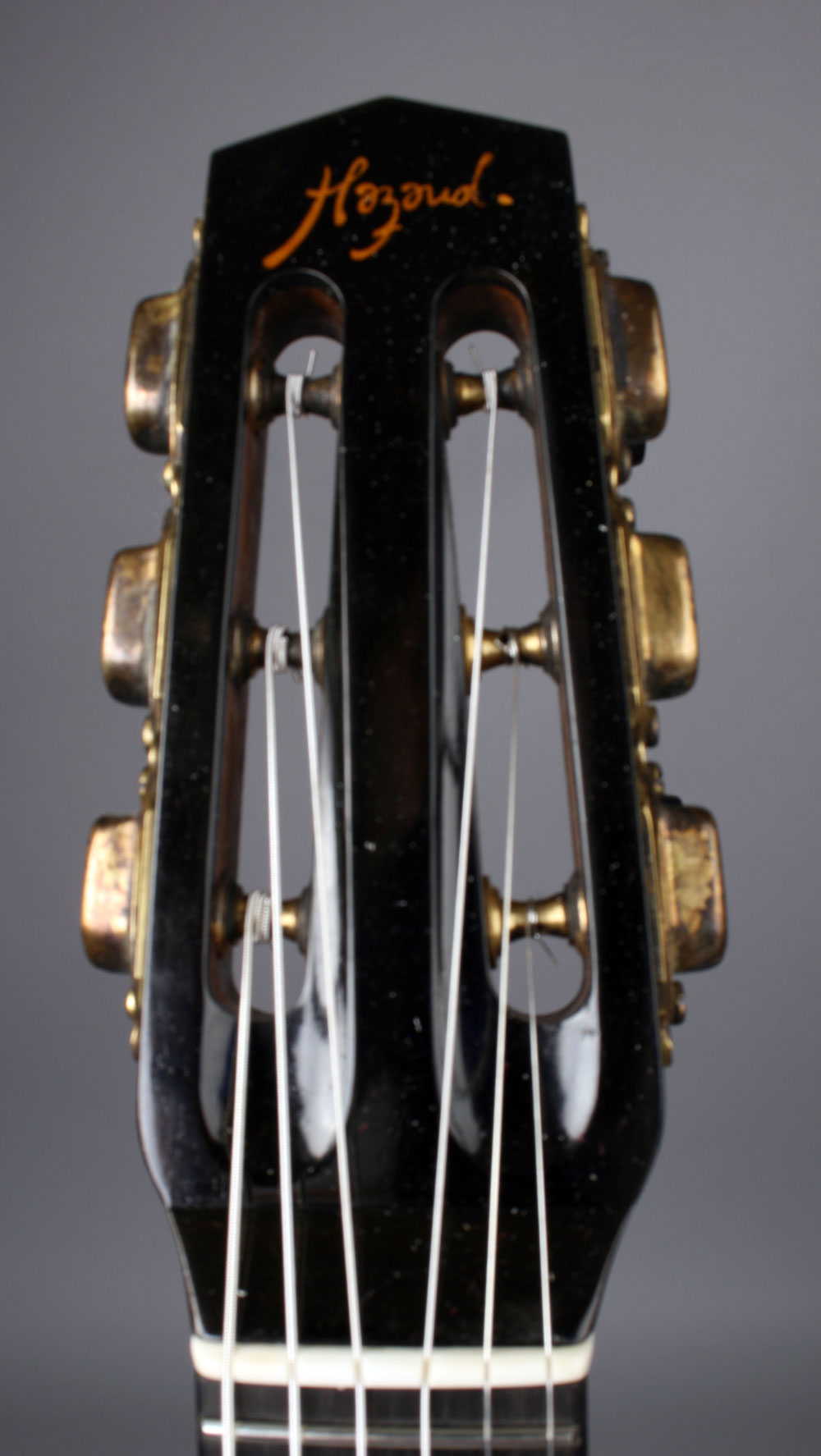 mazaud-vieux-paris-headstock